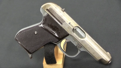 File:Gustloff-Werke 765-21 pistol.webp