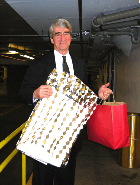 File:Sam with gifts.png