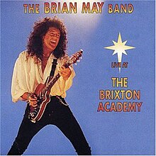 Brian May - Brixton Academy.jpg'de Canlı