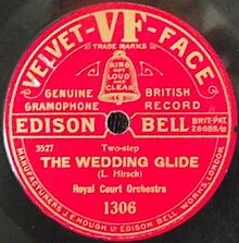 Edison Bell Velvet Face record label Edison Bell Velvet Face The Wedding Glide.jpg