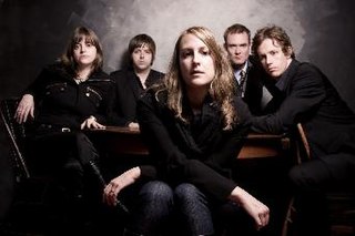 <span class="mw-page-title-main">Jets Overhead</span> Canadian rock band