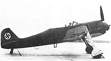 Fw 190 V1 in its original form with the streamlined engine cowling and ducted spinner. The pointed tip of the internal spinner can also be seen. Pilot is probably Hans Sander.