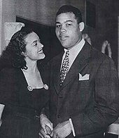 Joe Louis with Jean Anderson, Chicago, 1947 Jean stovall anderson and joe louis.jpg