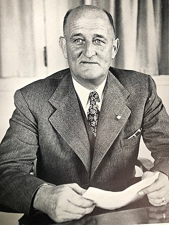 Willis O. Hunter, USC athletic director 1925-1957