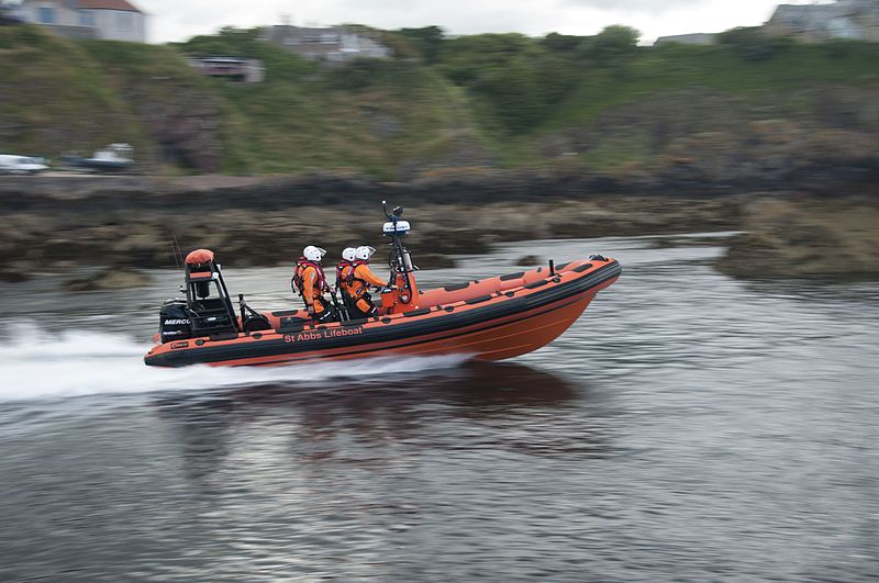 File:St Abbs Lifeboat leaves St Abbs Harbour.jpg
