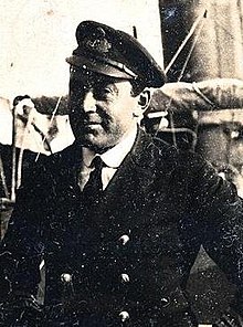 Geoffrey Saxton Beyaz VC.jpg