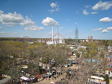 Another view of Six Flags Great Adventure from the Big Wheel, looking northeast. From left to right, the coasters are Superman: Ultimate Flight, the now-defunct Great American Scream Machine, Kingda Ka, The now-defunct Rolling Thunder, El Toro, and Medusa. Great Adventure May 6, 2007.jpg