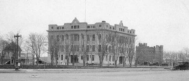 The second Lubbock County Courthouse remained open until 1968, though a third courthouse had been built in 1950.