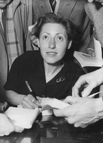 Béatrix Beck signing copies of ''[[The Passionate Heart|Léon Morin, prêtre]]'', Paris, 1952