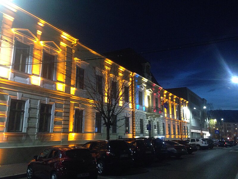 File:Bukovina History Museum in Suceava, Romania (view by night).jpg