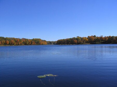 Fall saunders lake