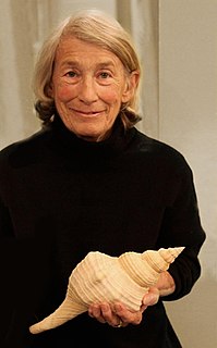 <span class="mw-page-title-main">Mary Oliver</span> American poet (1935–2019)