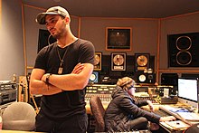 The Trust Music Group Studios şirketinde Hubbard