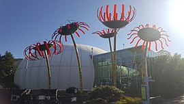 Sonic Bloom (sculpture), Seattle.jpg