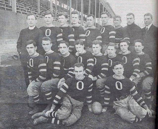 Quilty with the 1912 Ottawa Gee-Gees football team (top row, third from left)