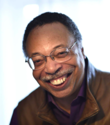 George Elliot Clarke şiir okuyor.