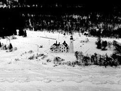 Historical photo of Point Iroquois Light Pointiroquois.jpg