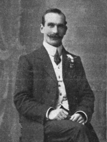 H Siedeberg Cricket 18 10 1913.png
