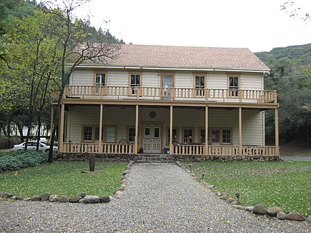 Saratoge Springs, main lodge