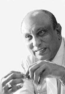 <span class="mw-page-title-main">Tissa Abeysekara</span> Sri Lankan filmmaker and writer (1939-2009)