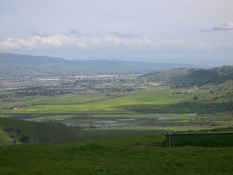 File:CoyoteValleyFromSTCP.JPG