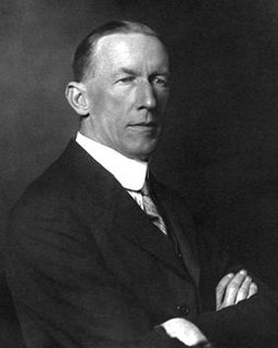 Henry Pelham (civil servant) British civil servant (1876–1949)