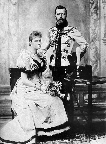 File:Alexandra and Nicholas II official picture of engagement.jpg