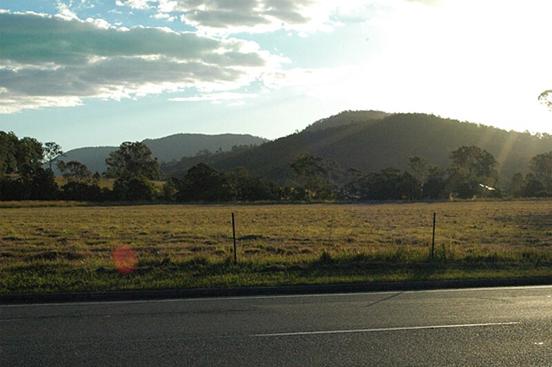 File:CSIRO Land Samford small 270604.jpg