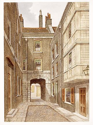 <span class="mw-page-title-main">Hanging Sword Alley</span> Alley in the City of London