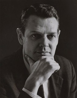 <span class="mw-page-title-main">Roger Crossgrove</span> American artist and educator