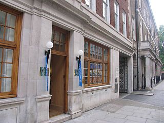 <span class="mw-page-title-main">MacDougall's</span> Auction house based in London, England