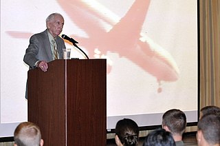 <span class="mw-page-title-main">Al Haynes</span> American-born airplane pilot (1931–2019)