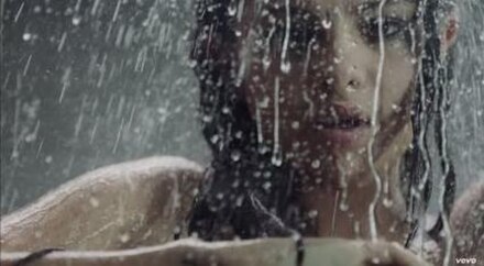 A screenshot from the music video, noted for its provocative imagery and manifestation of Gomez's artistic maturity.