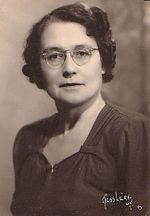 Freda Utley in 1943