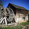 Keremeos.jpg adresindeki tarihi Grist Mill