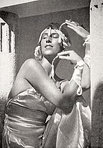 Margaret Morris (danseuse) dans les années 1920.jpg