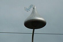 A wrapped Hershey's Kiss lamp post on Chocolate Avenue. KissLamp.jpg