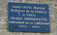 Pierre Brossolette plaque Logeborgne.jpg