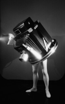 Laurie Simmons, Walking Camera (Jimmy the Camera), 1987. Laurie Simmons Jimmy the Camera 1987.jpg