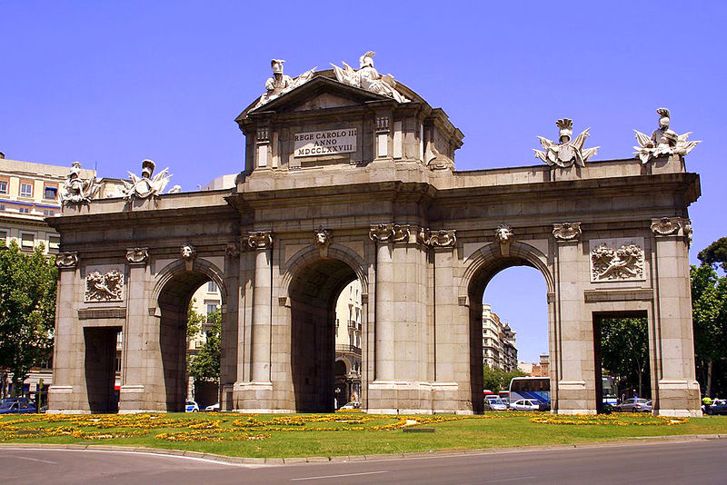 File:PuertaAlcala-1.jpg