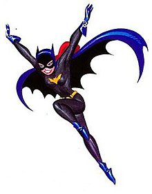 Tipa bildigo de Batgirl de Batman: La Vigla Serio: griza tutkorpa vesto;
bluaj klapumitaj gantoj, kapuĉo, kaj kabo;
flava zono kaj vesperto-emblemo.