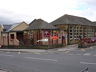 <span class="mw-page-title-main">Woodlesford</span> Village in West Yorkshire, England