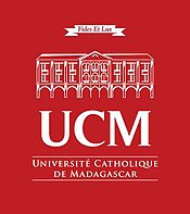 Madagaskar katolik universiteti logo.jpg