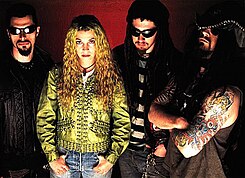 1995 dolaylarında Beyaz Zombi. Soldan sağa: Rob Zombie, Jay Yuenger, Sean Yseult ve John Tempesta.