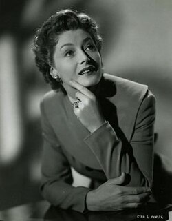 Helen Cherry English actress (1915–2001)