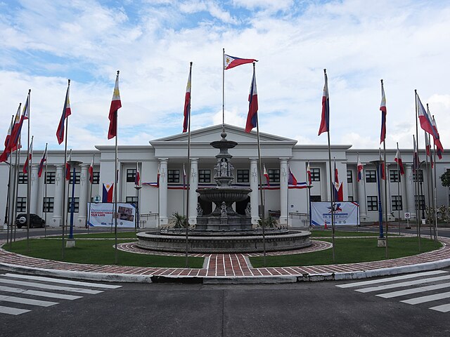 Image: Laguna Provincial Capitol Main Building (P. Guevara Avenue, Santa Cruz, Laguna; 06 28 2023)