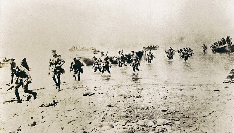 File:New Zealand troops first setting foot at Gallipoli taken by Joseph McBride.jpg
