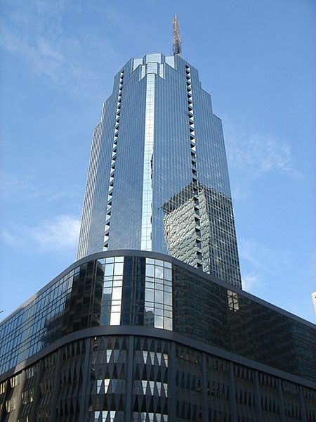 File:May 14, 2005 - Rufino Tower!.jpg