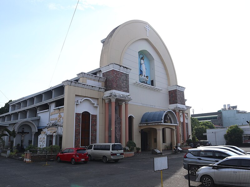 File:Ozamiz Cathedral (JP Rizal Avenue, Ozamiz, Misamis Occidental; 10-16-2023).jpg