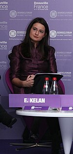 EK @ Deauville (10-08) - Kadın Forumu.jpg